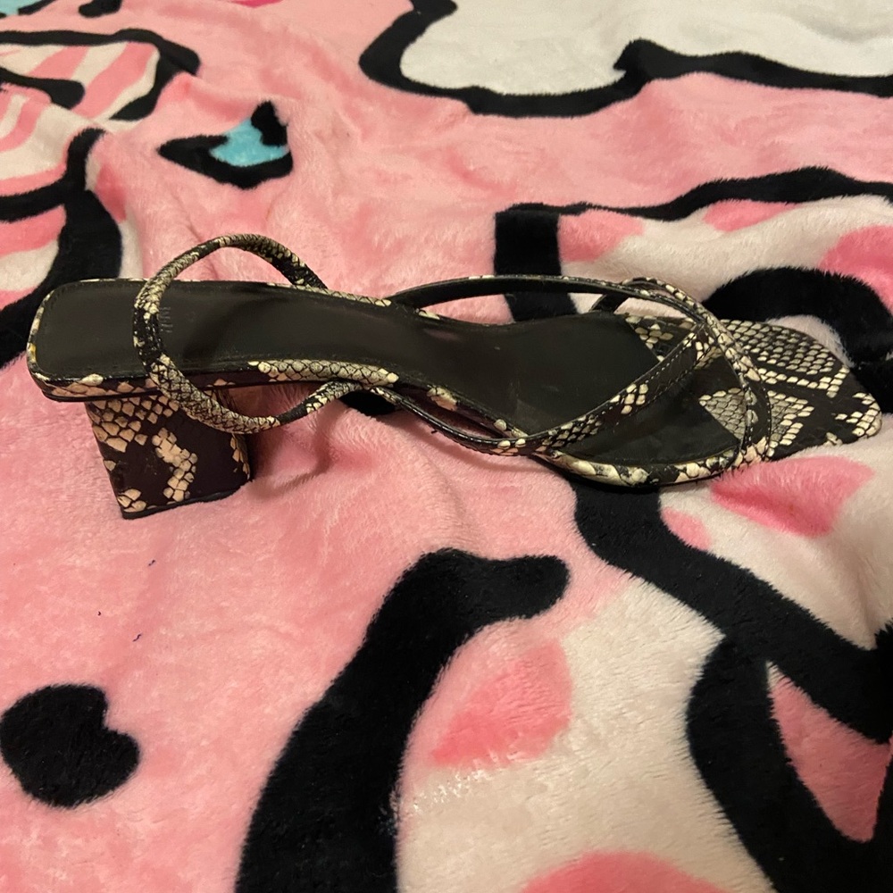 H&M Black and Cream Snakeskin Heels